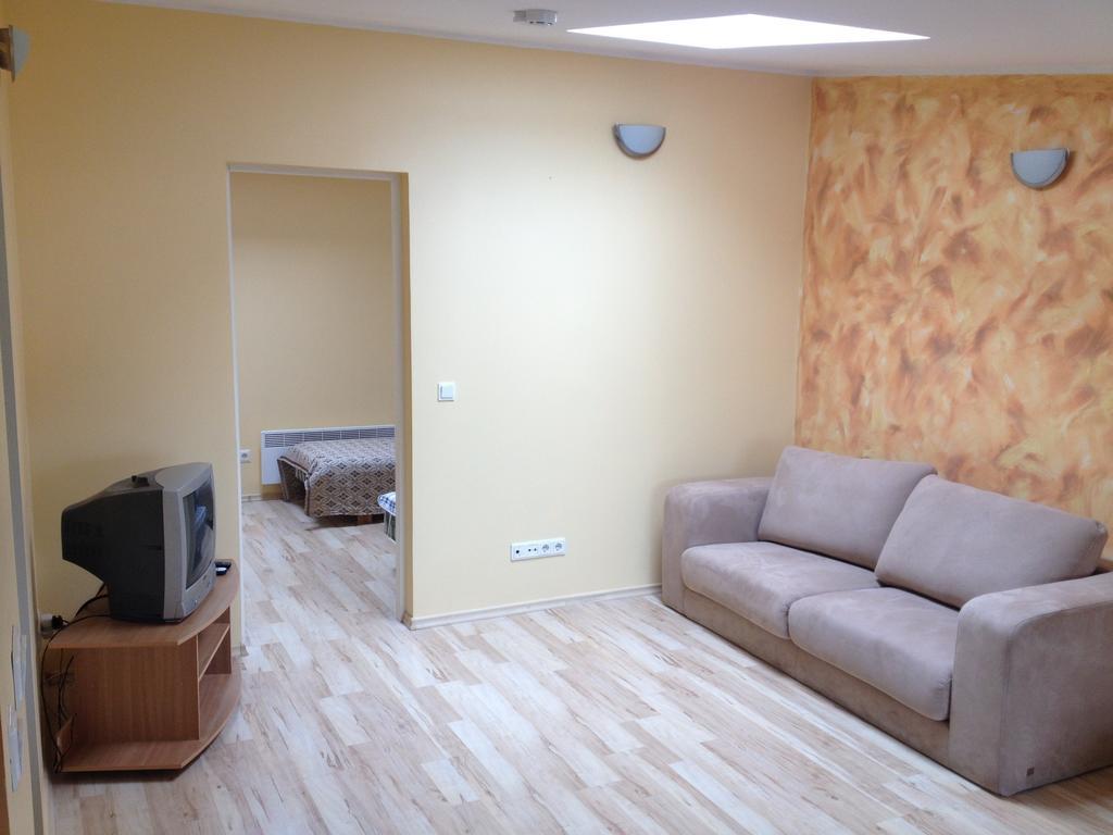 Rakvere Penthouse Apartment Zimmer foto